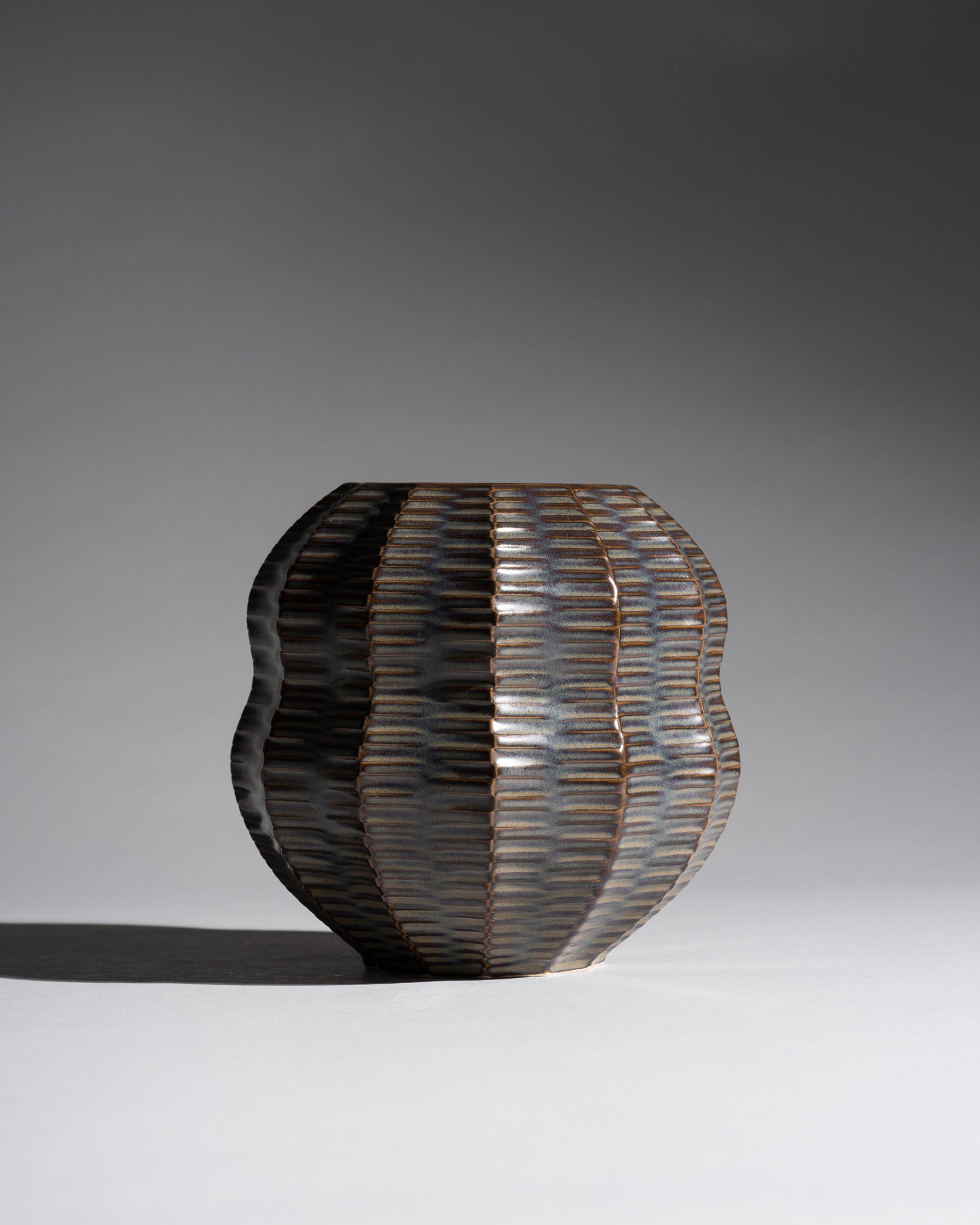 Brown Calabash Porcelain Vase – Heinrich Fuchs for Luisenburg, 1960s–1970s