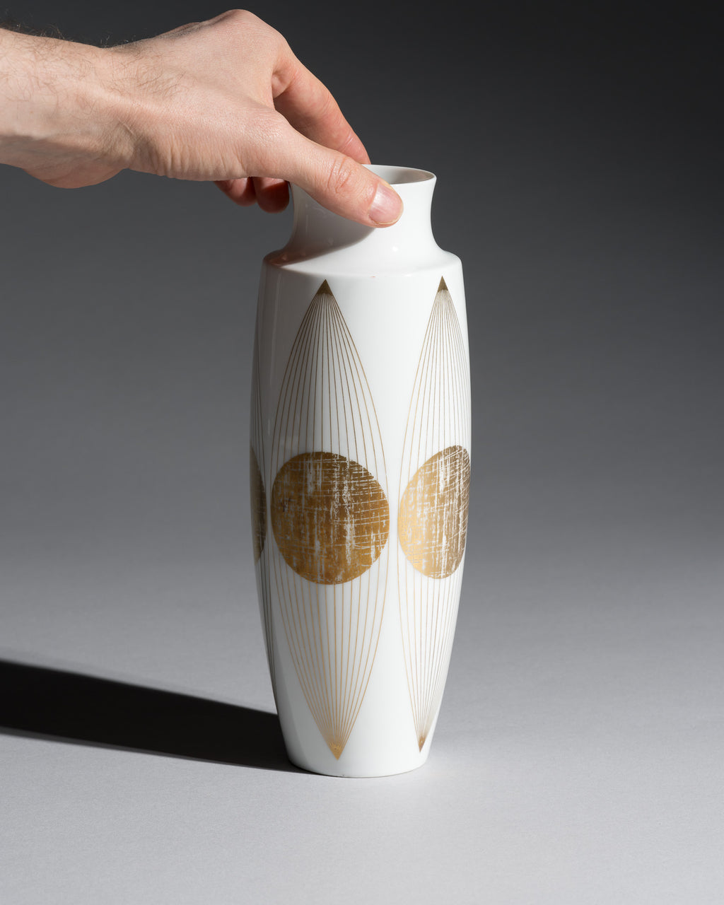 White & Gold Kugel-Ellipsen Porcelain Vase – Ernst August Sundermann for Fürstenberg, 1972
