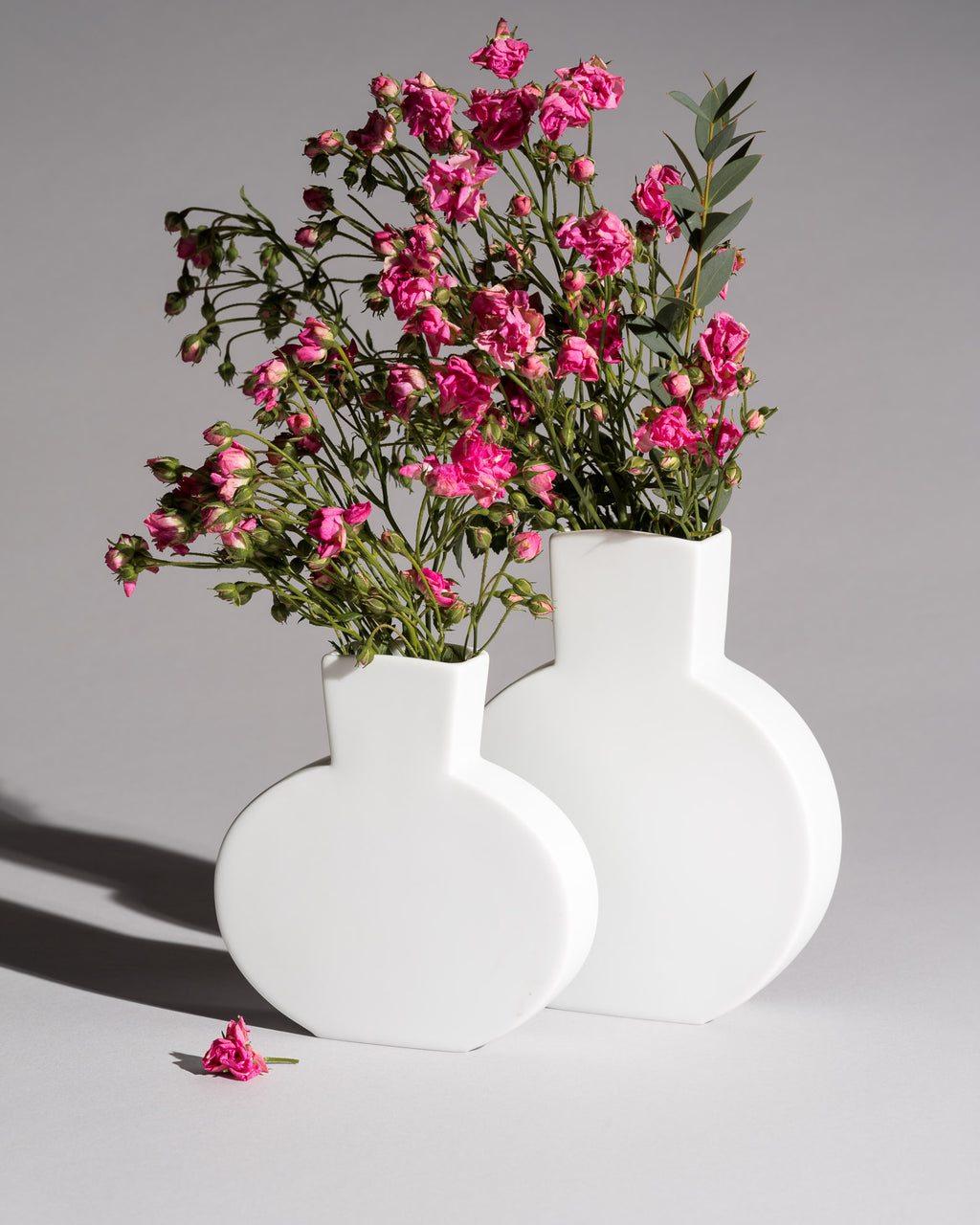 Sculptural Porcelain Vase Duo - Rosemonde Nairac for Rosenthal, Late 20th century
