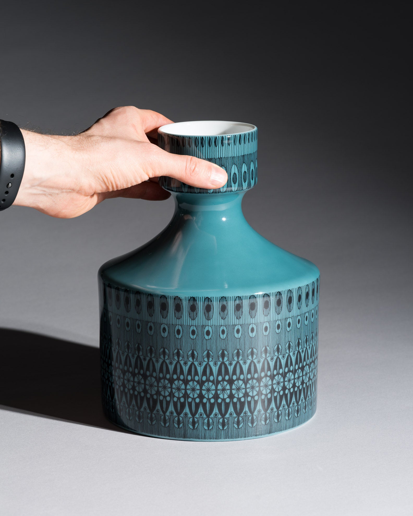Graphic Porcelain Vase Duo – Theo Baumann for Rosenthal, 1964