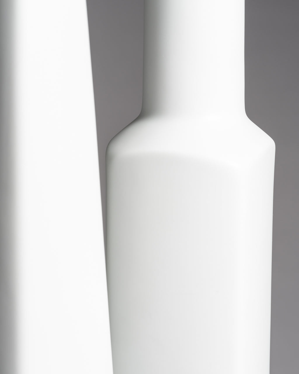 Porcelain Vase Duo – Erich Wilhelm John & Hans Theo Baumann for Rosenthal, 1960s