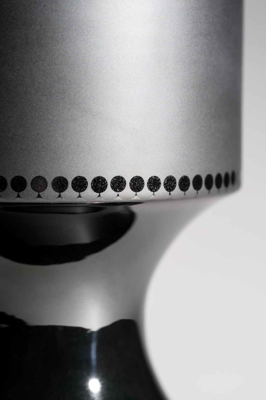 Black & White Porcelain Duo – Tapio Wirkkala for Rosenthal, 1980s