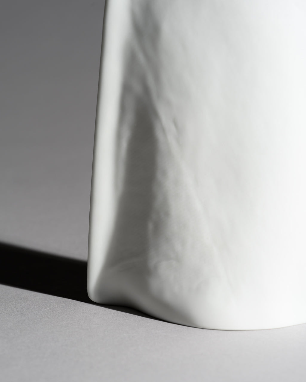 White Bisque Porcelain Vase Duo – Johan van Loon for Rosenthal, 1982–1983