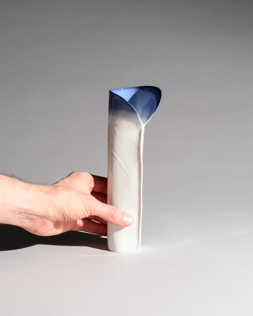 Blue and White Porcelain Vase Duo – Johan van Loon for Rosenthal Studio-Linie, 1987