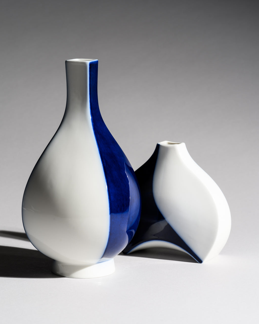 Modernist Porcelain Vase Duo - Trude Petri and Konrad Quillmann for KPM Berlin, 1950s–late 1960s