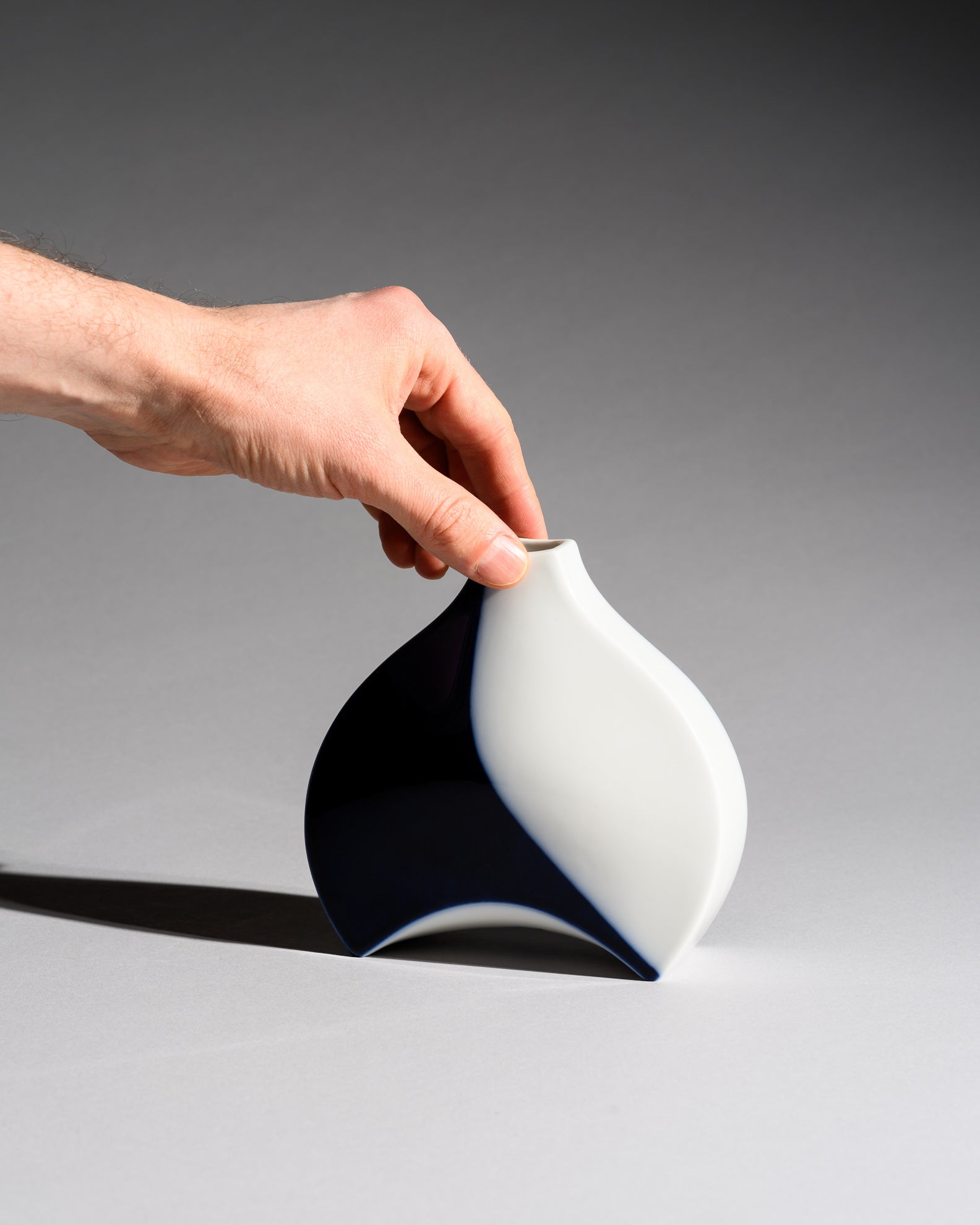 Modernist Porcelain Vase Duo - Trude Petri and Konrad Quillmann for KPM Berlin, 1950s–late 1960s