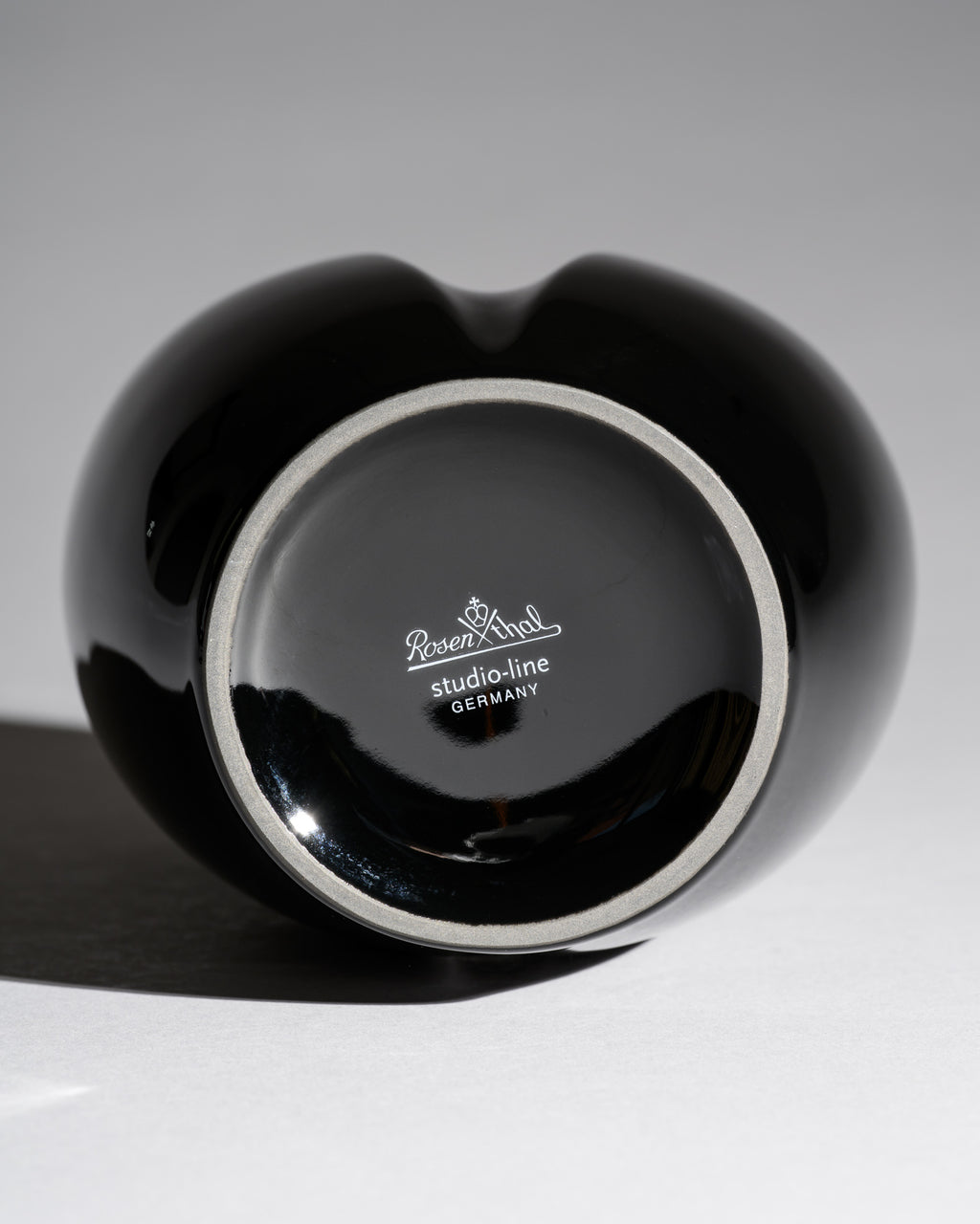 Glossy Black Porcelain Duo – Jan van der Vaart & Platt & Young for Rosenthal, 1980s