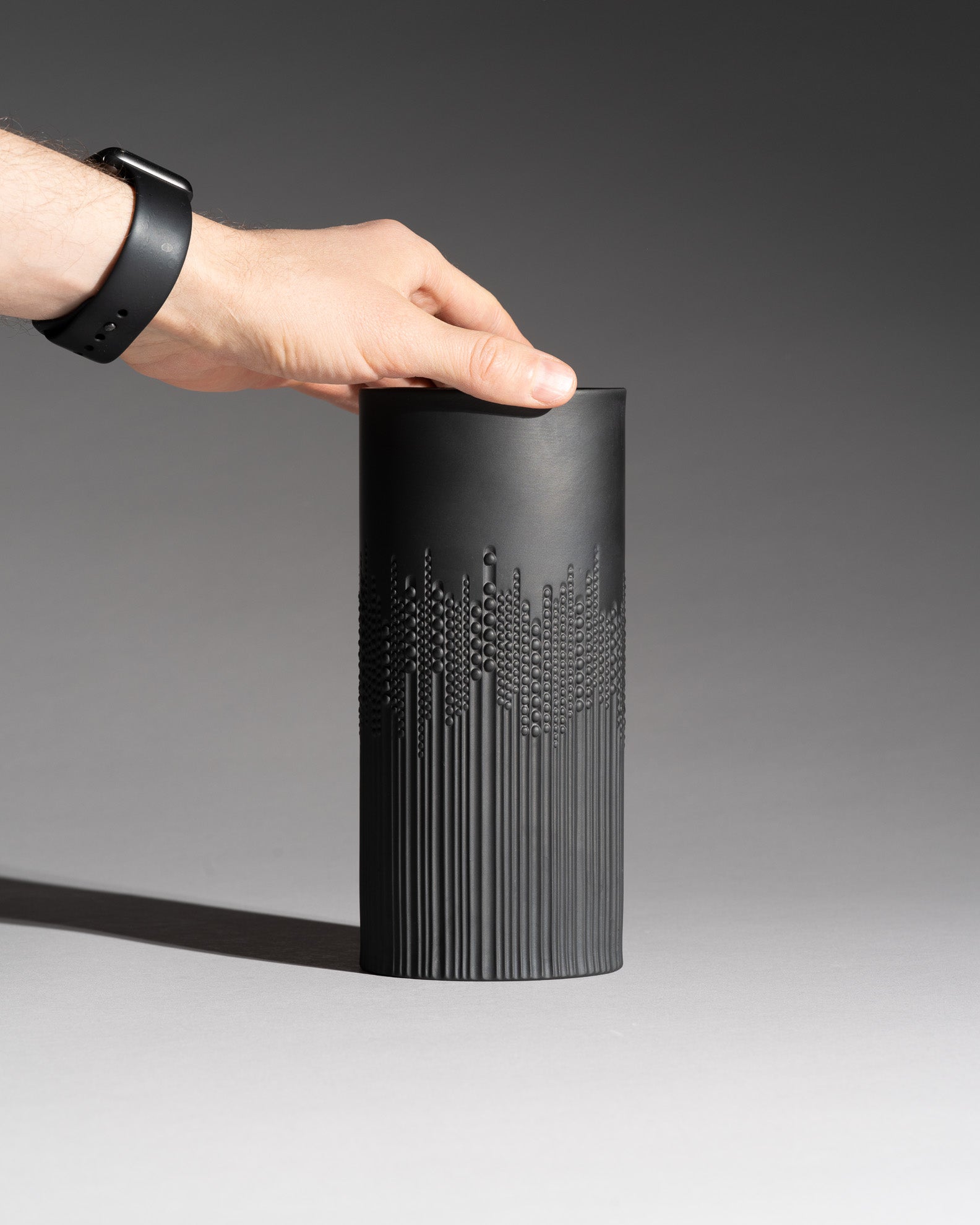 Textured Porcelain Noire Duo – Tapio Wirkkala for Rosenthal, Late 20th Century