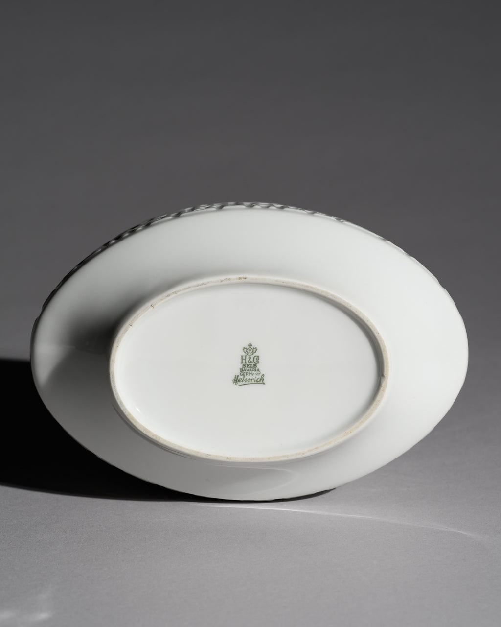 “Labyrinth” White Relief Porcelain Vase – Heinrich H&C Selb Bavaria, 1960s