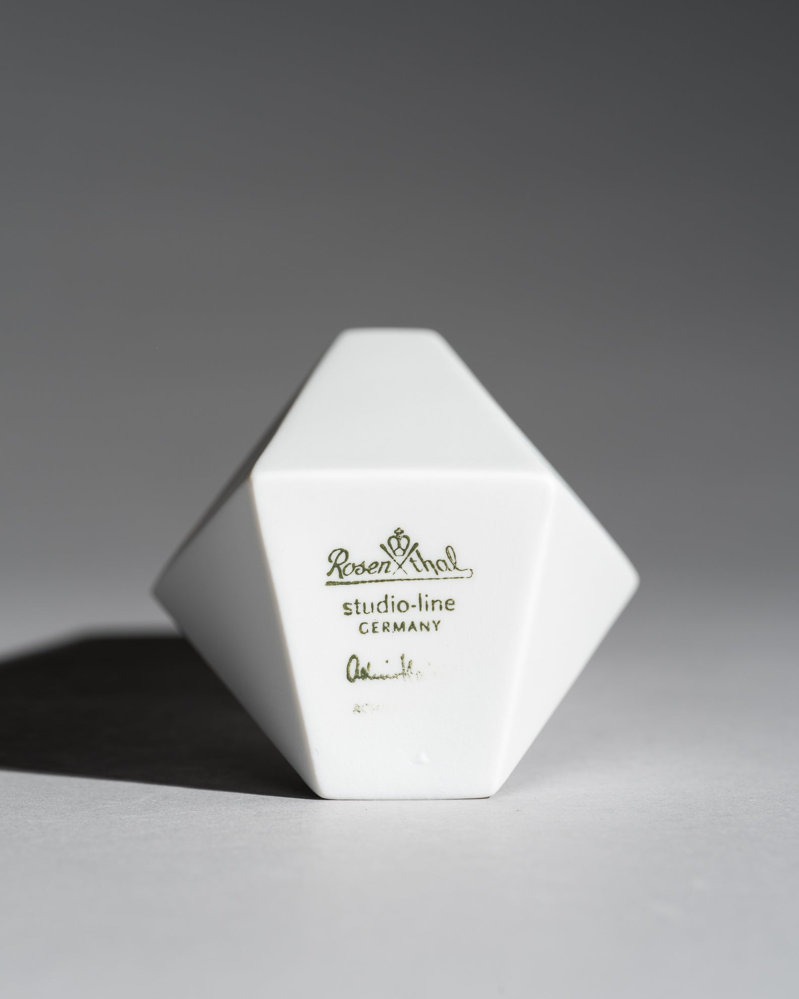 “Surface” Geometric Bisque Porcelain Vase Duo – Achim Haigis for Rosenthal, 2007