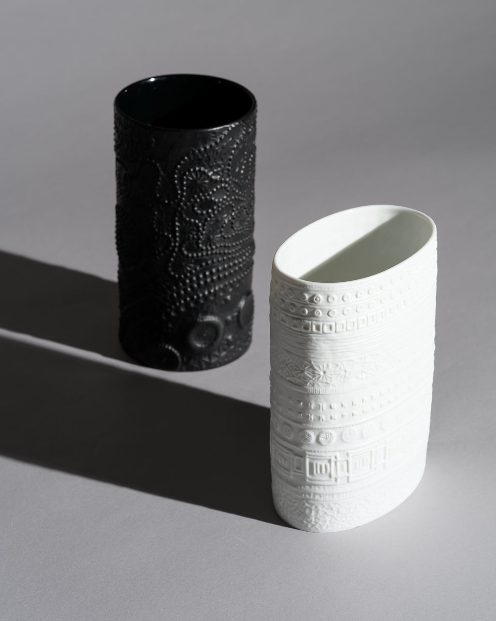 Black & White Relief Vase Duo - Martin Freyer for Rosenthal, 1970s