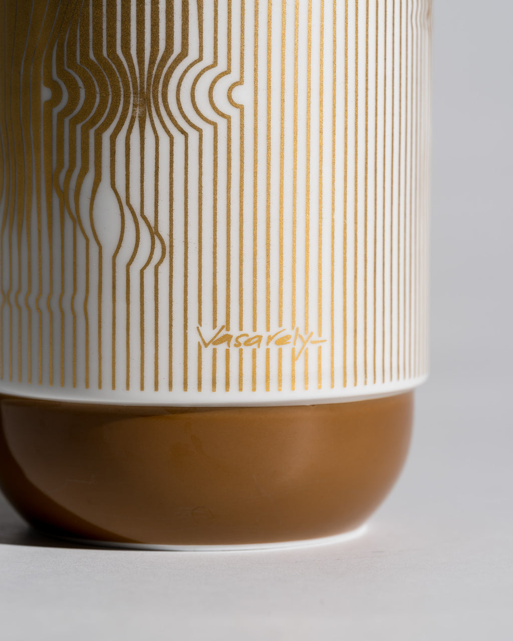 “Manipur” Op Art Porcelain Vase – Victor Vasarely & Ambrogio Pozzi for Rosenthal, 1970s