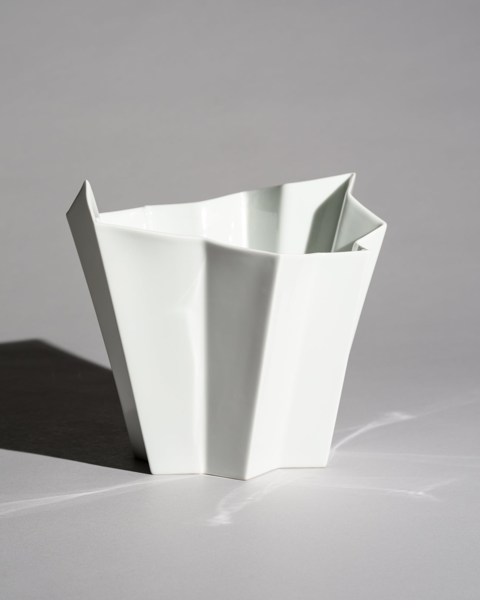“Archais” Geometric Porcelain Vase – Heinrich Fuchs for Hutschenreuther, 1970s