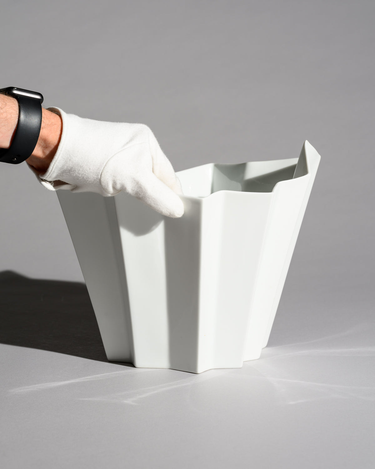 “Archais” Geometric Porcelain Vase – Heinrich Fuchs for Hutschenreuther, 1970s