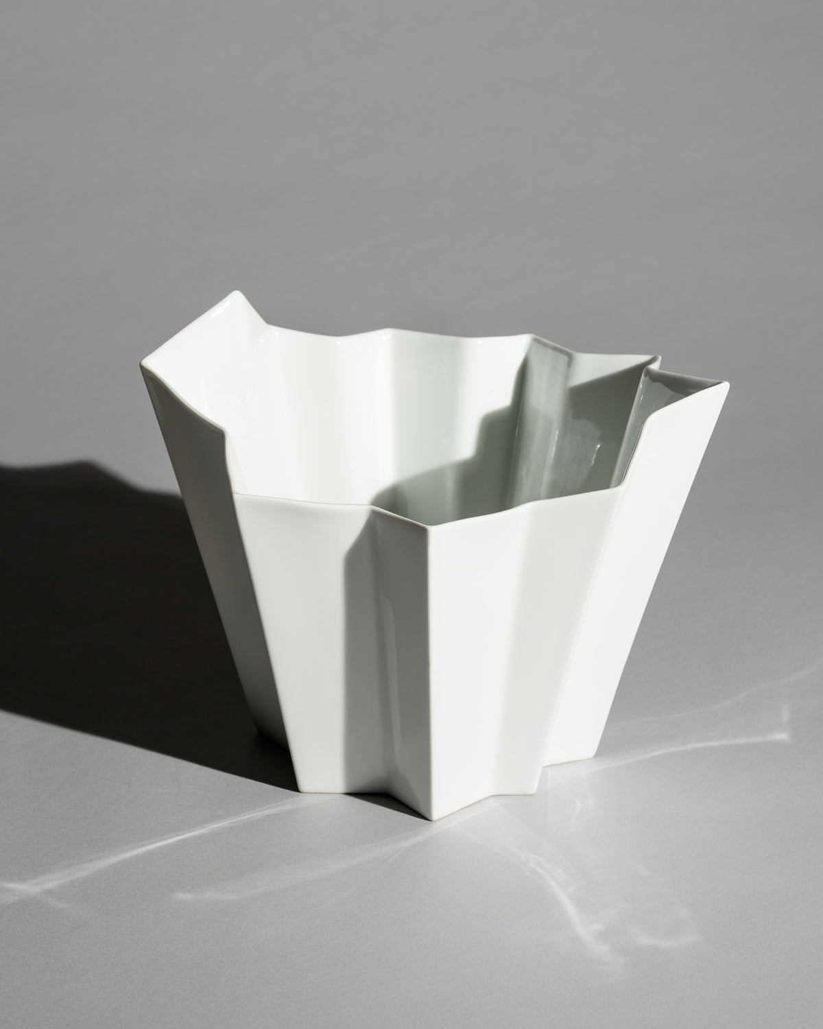 “Archais” Geometric Porcelain Vase – Heinrich Fuchs for Hutschenreuther, 1970s
