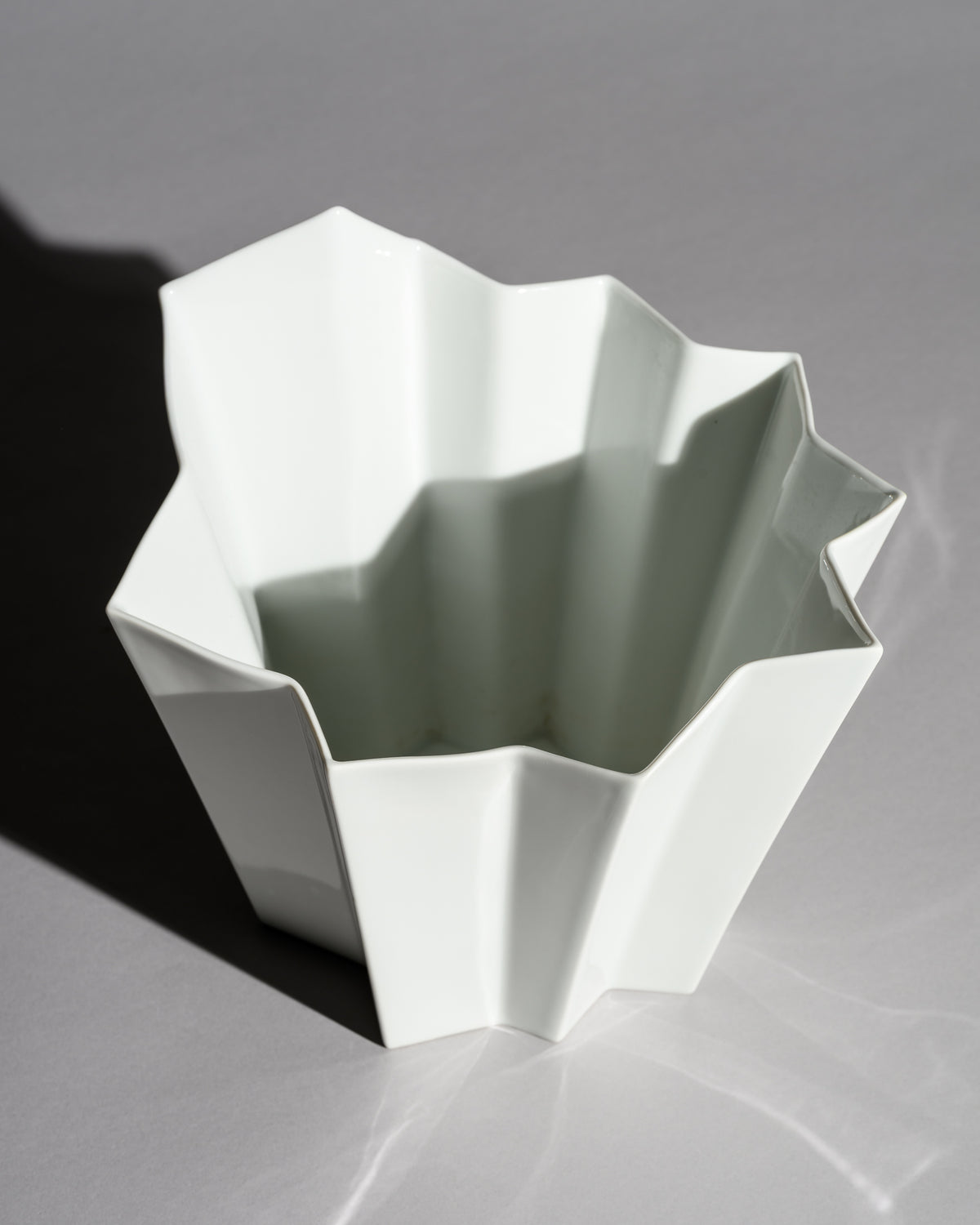 “Archais” Geometric Porcelain Vase – Heinrich Fuchs for Hutschenreuther, 1970s