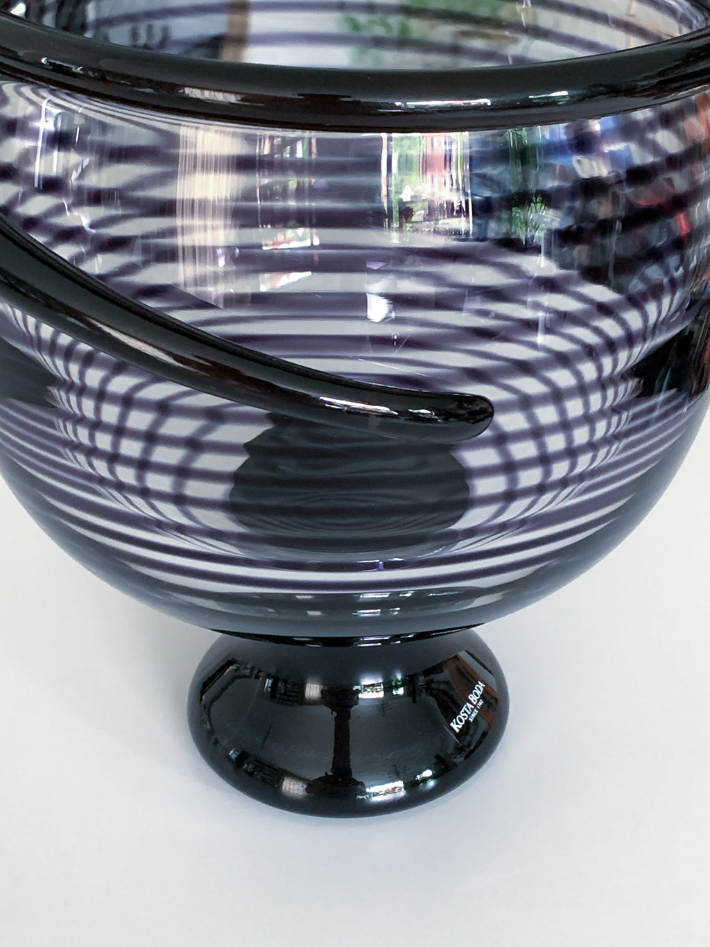 “Cleopatra” Purple Glass Carafe Vase & Bowl Set – Ulrica Hydman-Vallien for Kosta Boda, 1989