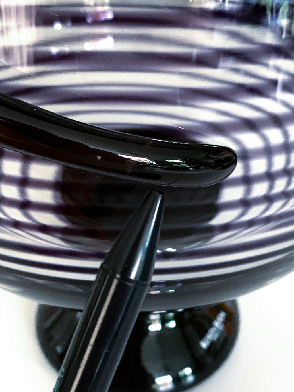 “Cleopatra” Purple Glass Carafe Vase & Bowl Set – Ulrica Hydman-Vallien for Kosta Boda, 1989
