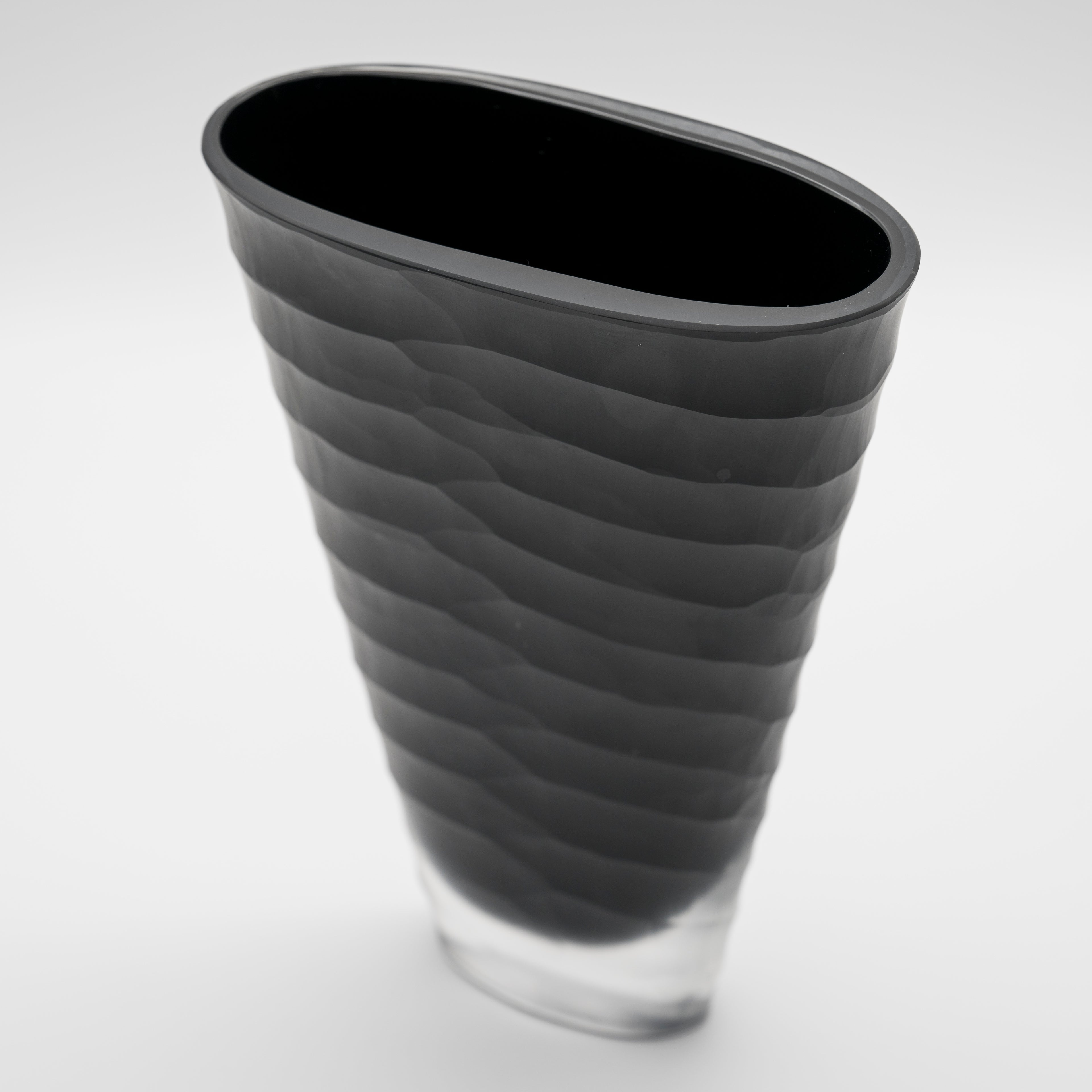 Black Glass “Easy” Vase – Hutschenreuther, late 20th century