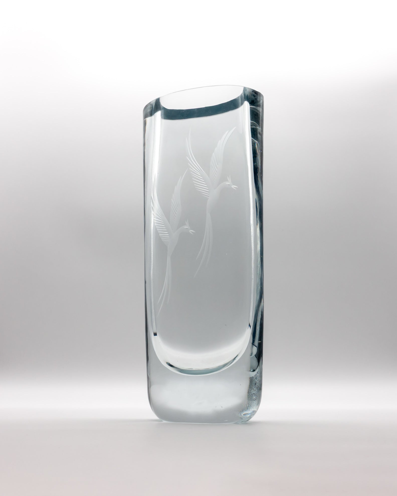 Blue-Silver Tinted Birds of Eden Glass Vase – attributed to Asta Strömberg for Strömbergshyttan, mid-century