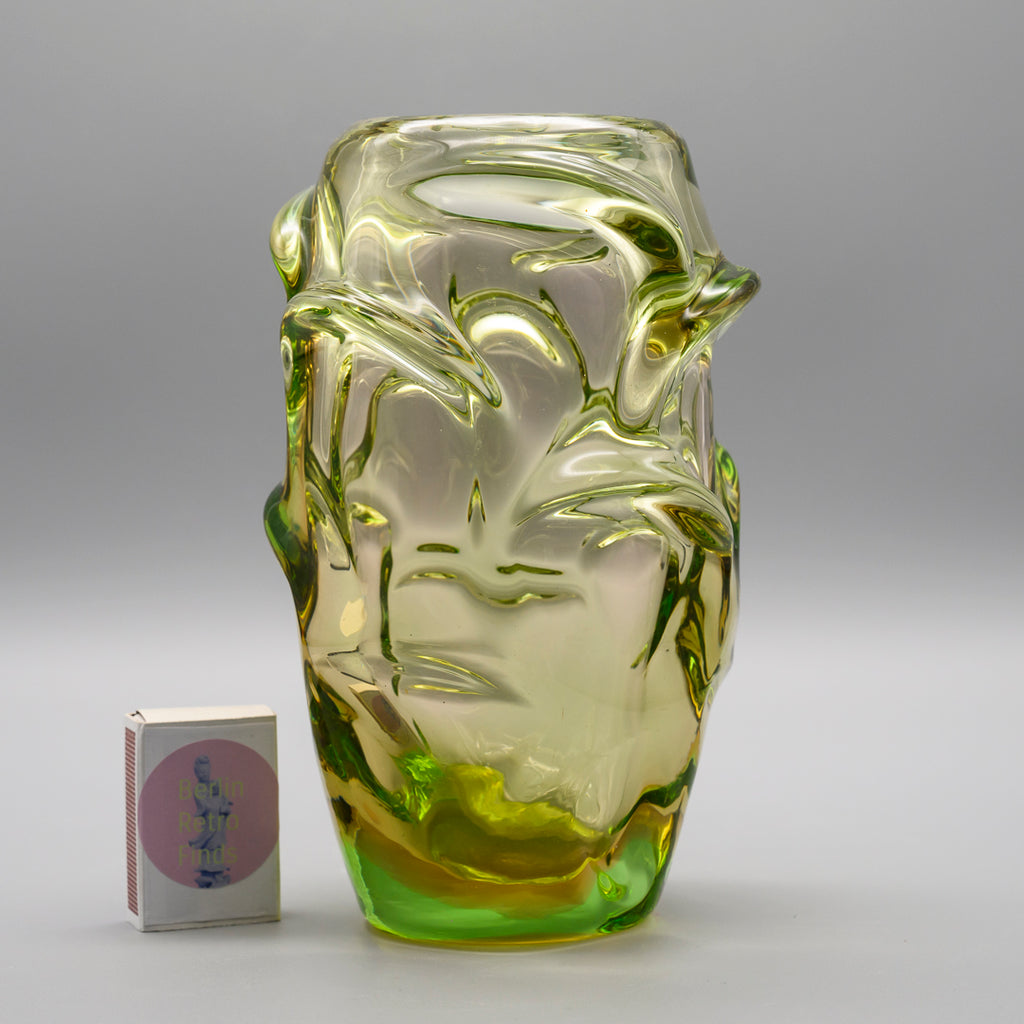 Propeller Glass Vase - Jan Kotík for Beránek (Škrdlovice) Glassworks, 1960s