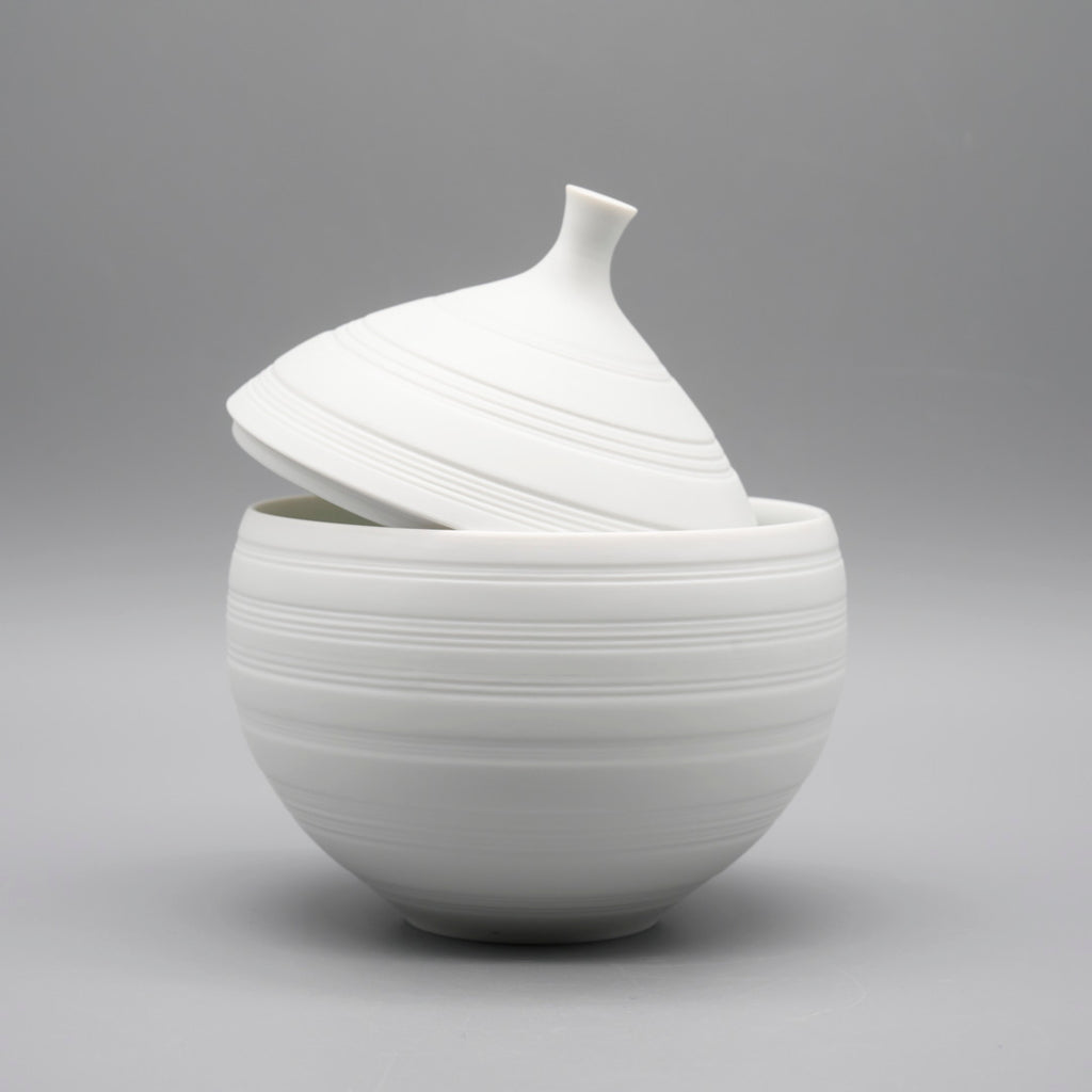 Bisque Porcelain Lidded Box – Hans Achtziger for Hutschenreuther, 1970s