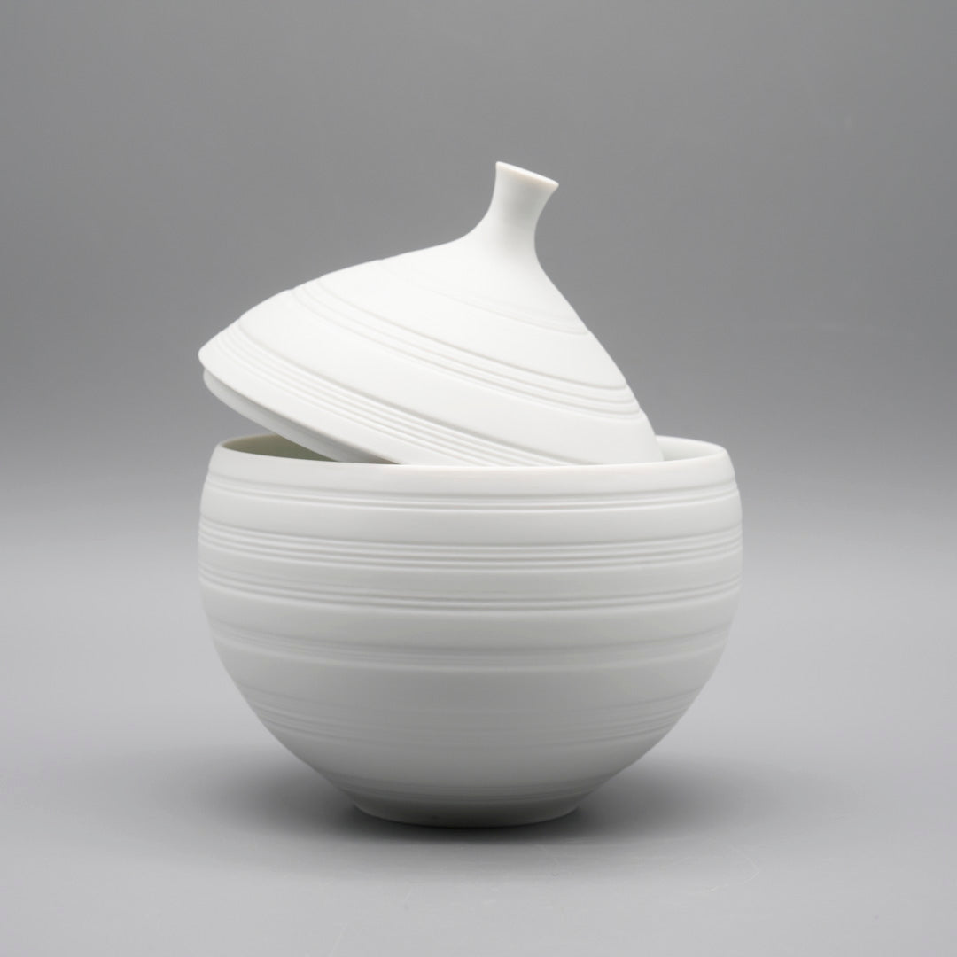 Bisque Porcelain Lidded Box – Hans Achtziger for Hutschenreuther, 1970s
