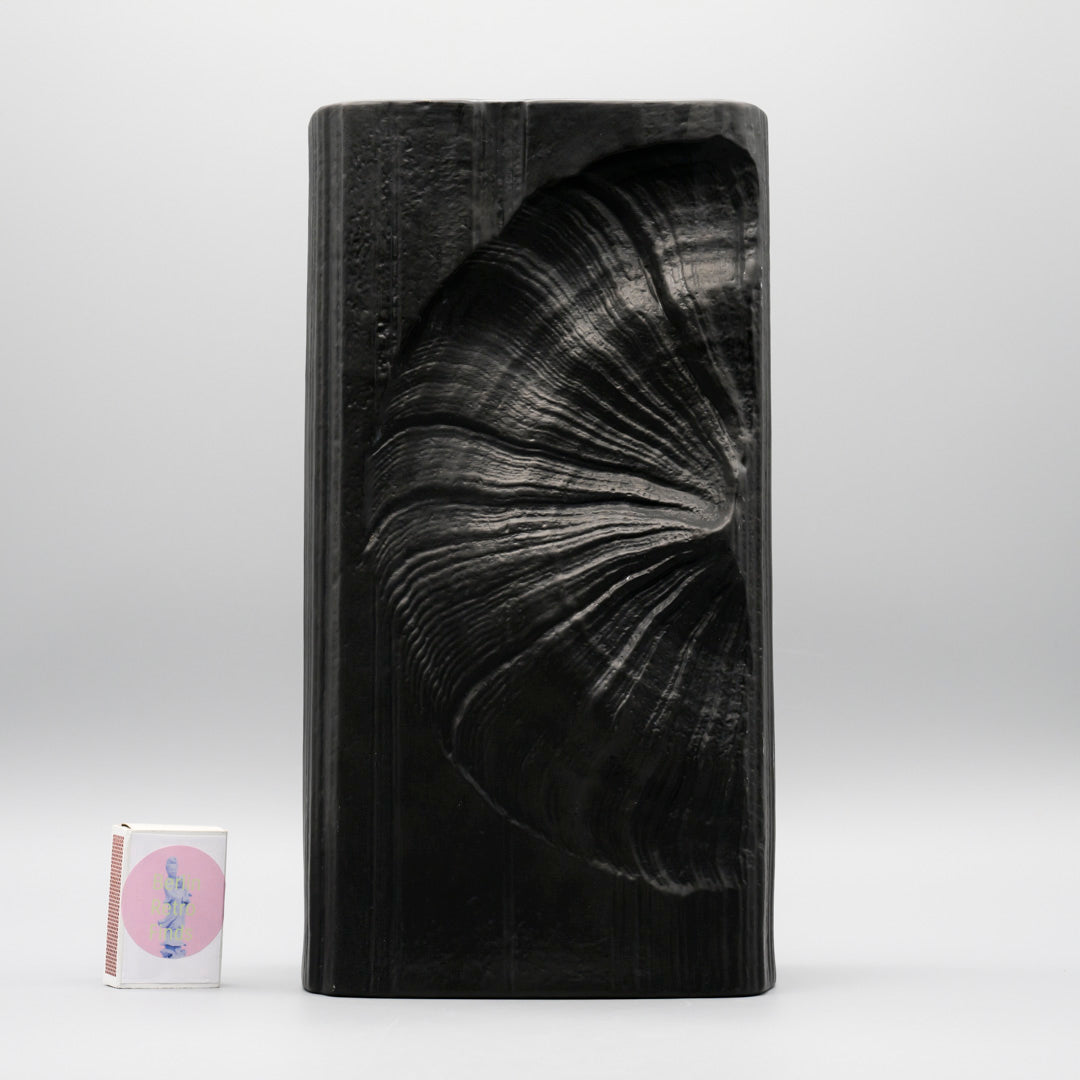 Amoniten Black Bisque Porcelain Vase Duo – Martin Freyer for Rosenthal, 1970s
