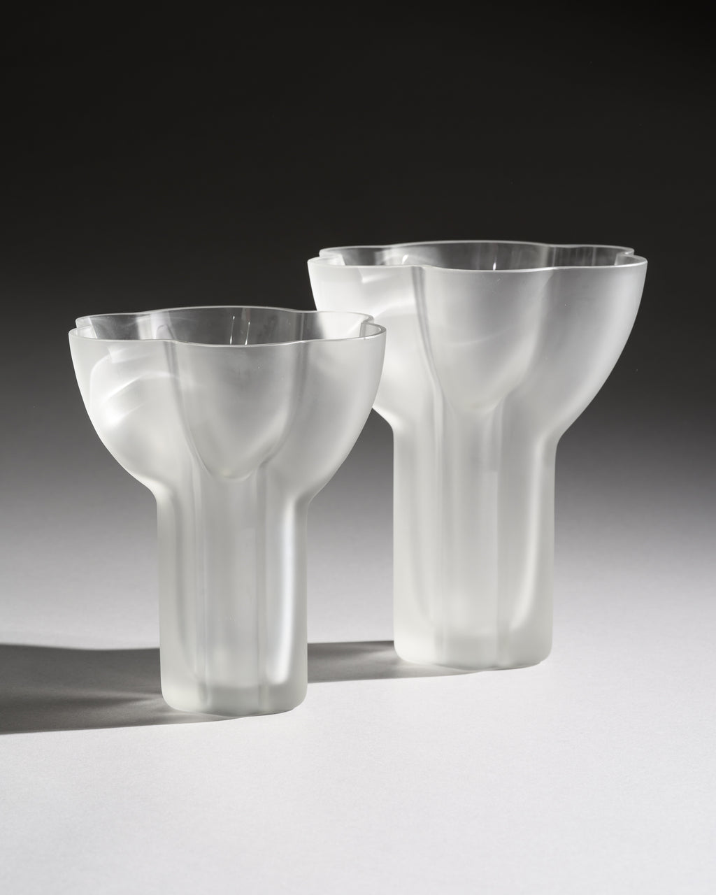 Petal-Rim Satin Glass Vase Duo - Tapio Wirkkala for Rosenthal, 1970s