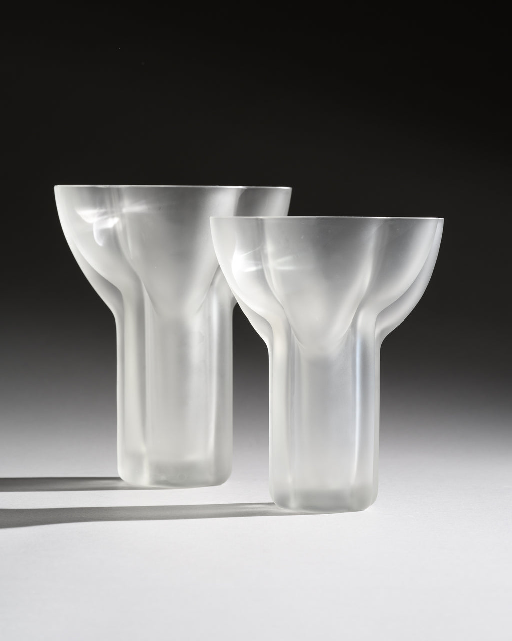 Petal-Rim Satin Glass Vase Duo - Tapio Wirkkala for Rosenthal, 1970s
