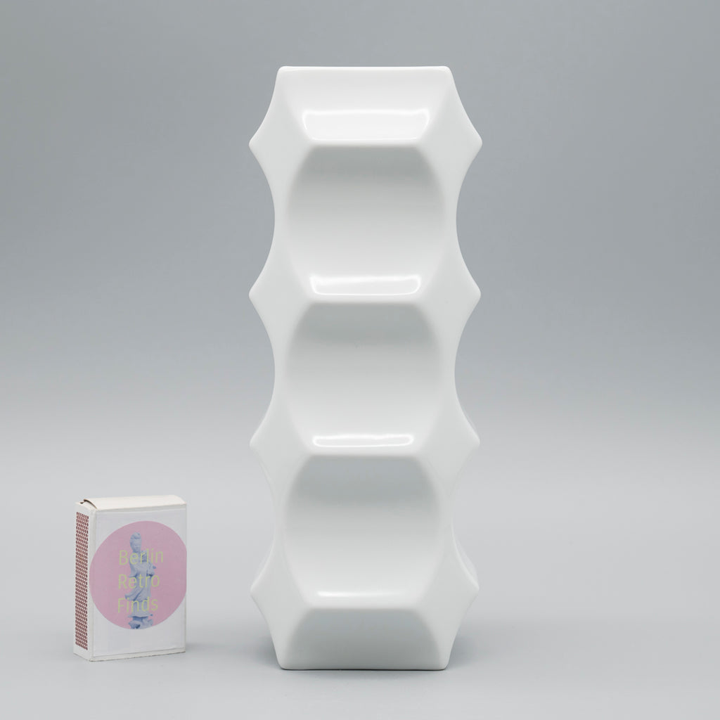 Archais Vase 6142/20 – Heinrich Fuchs for Lorenz Hutschenreuther, 1960s–70s