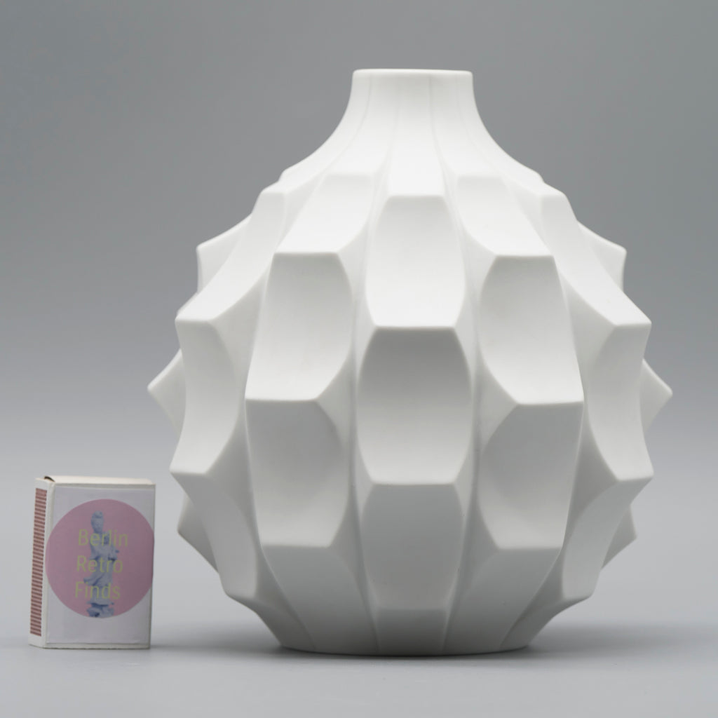 Bisque Porcelain Trio “Archais” (incl. “Artichoke”) – Heinrich Fuchs for Hutschenreuther, 1960s–70s