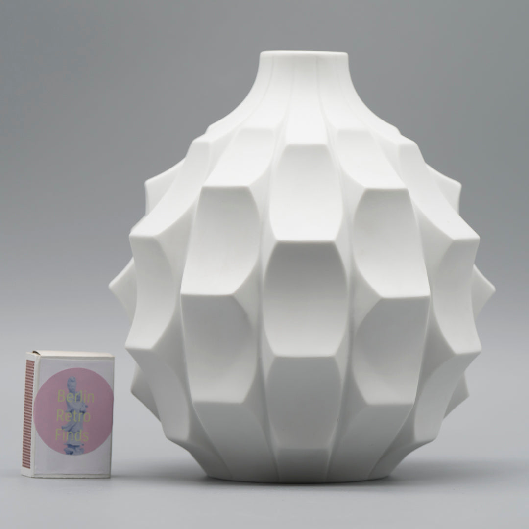Bisque Porcelain Trio “Archais” (incl. “Artichoke”) – Heinrich Fuchs for Hutschenreuther, 1960s–70s