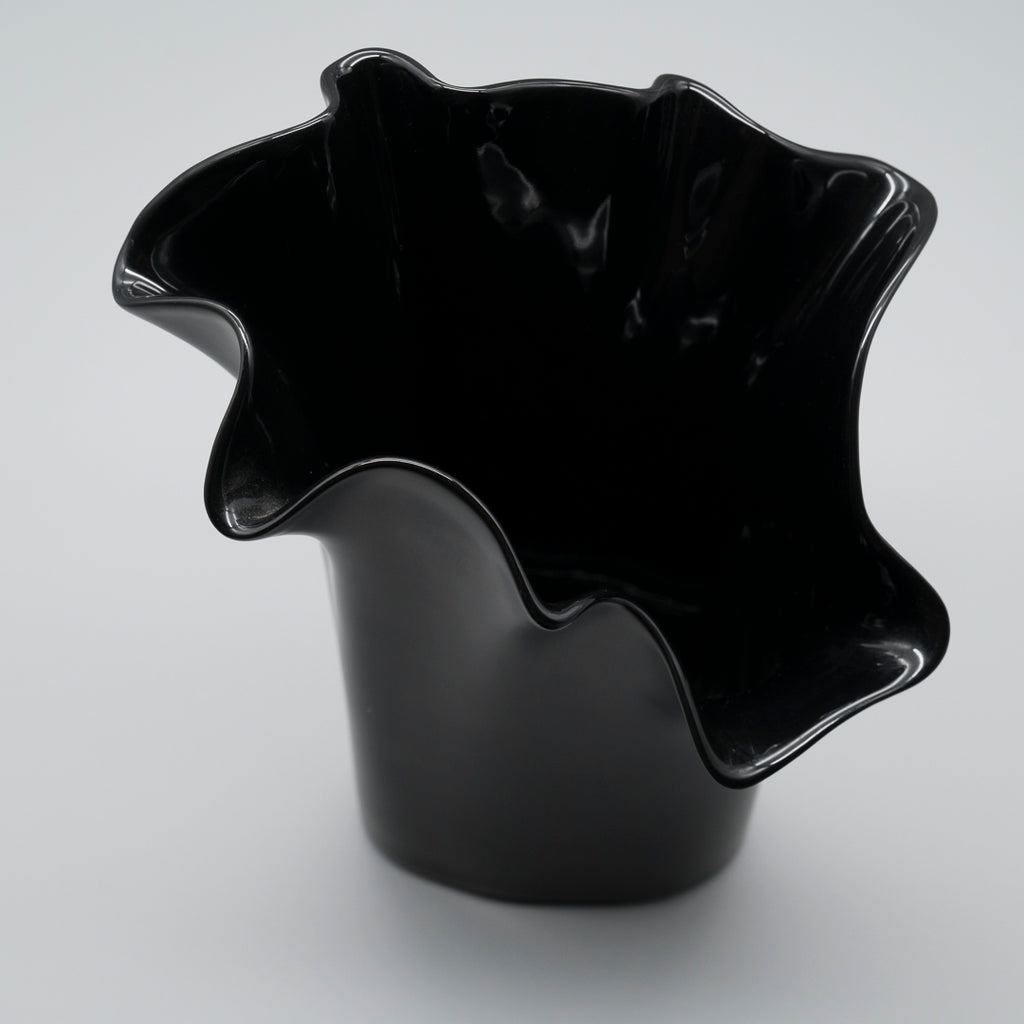 Asym Porcelaine Noire Vase - Claus Josef Riedel for Rosenthal, 1970s