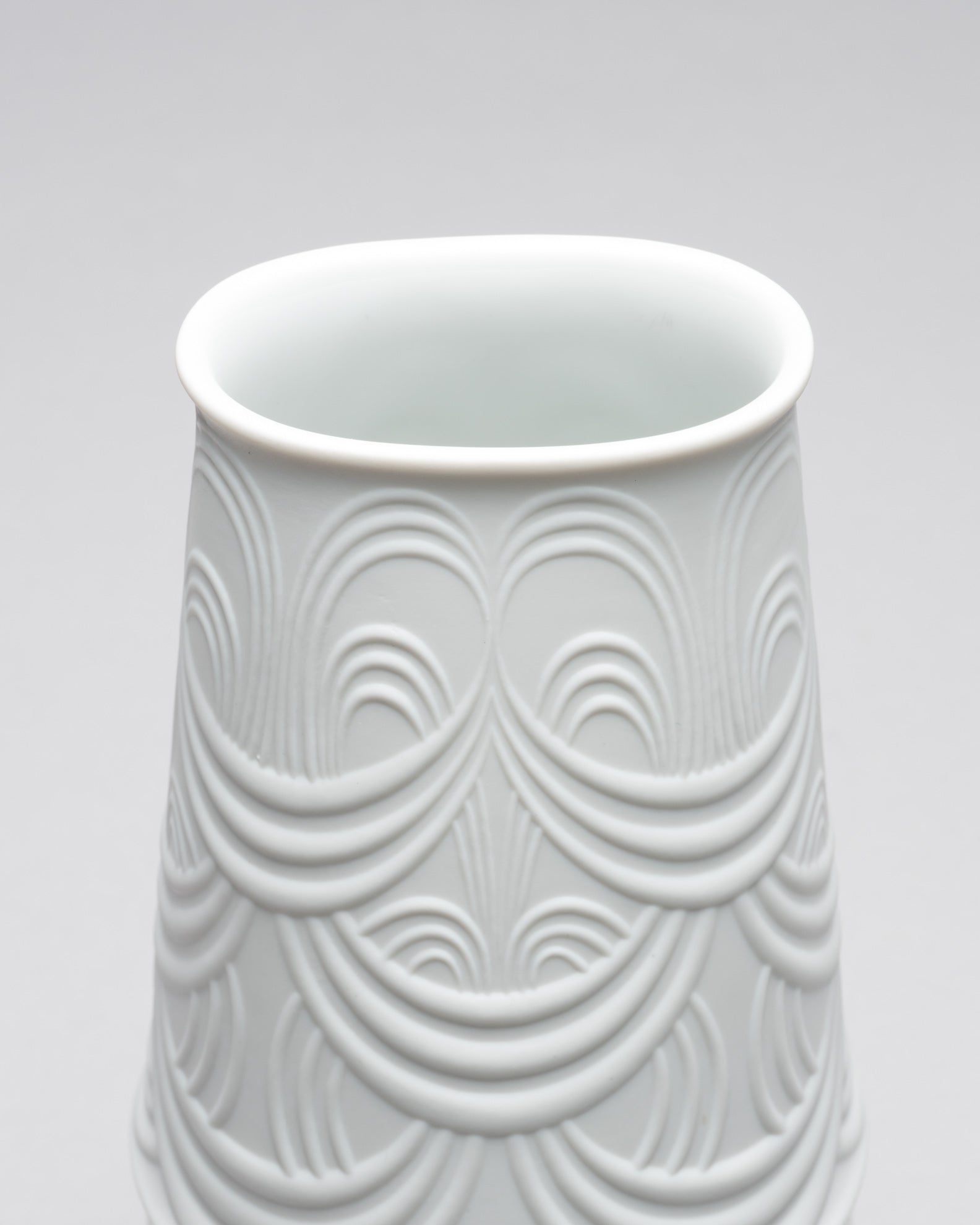 Porcelain Vases Duo  – Bjørn Wiinblad for Rosenthal, 1970s