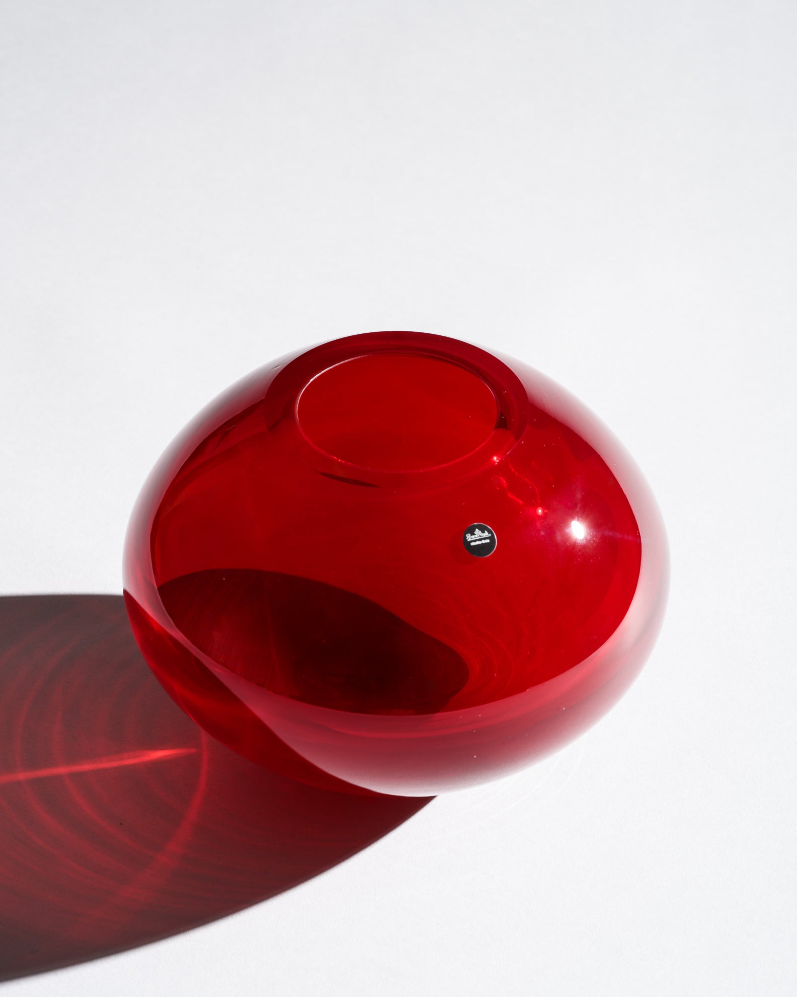 Pure Ambition Wine-Red Glass Vase - Rosenthal Studio-Line, 1980s