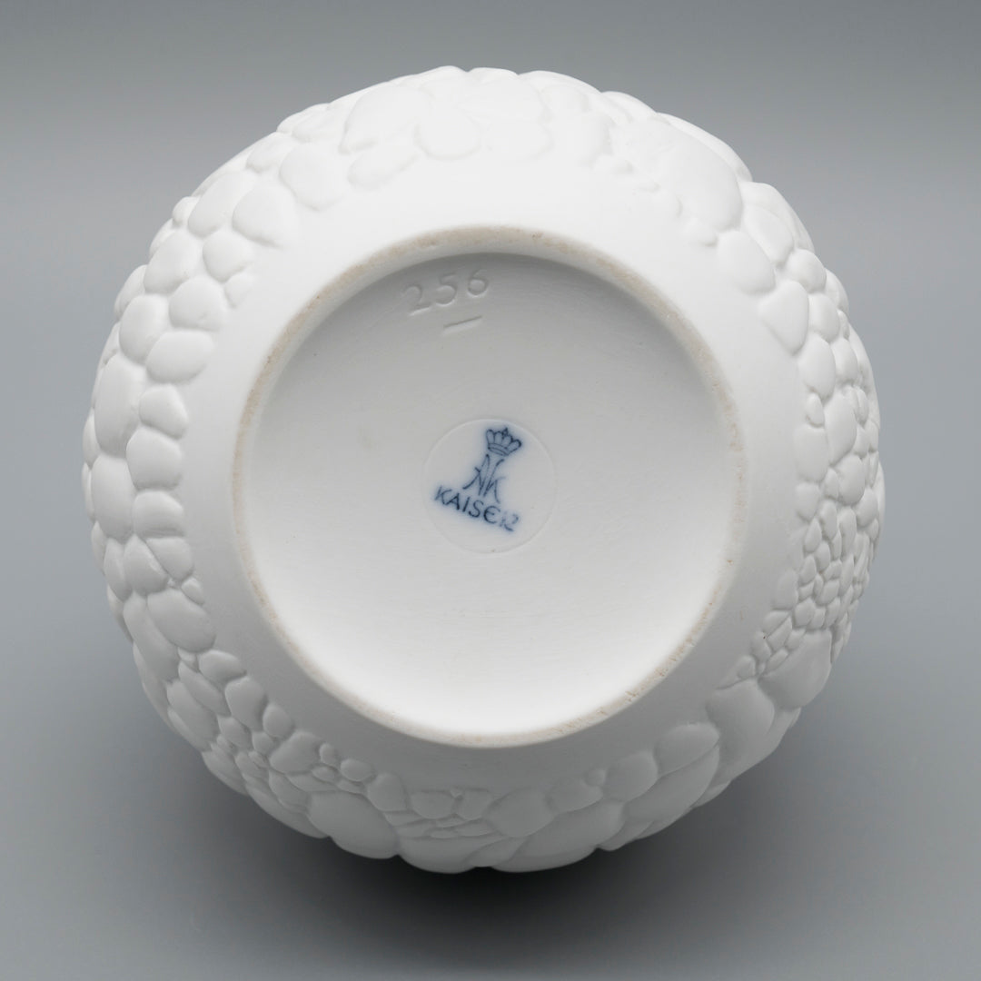 Reptile Relief Bisque Porcelain Trio – Manfred Frey for AK Kaiser, 1970s