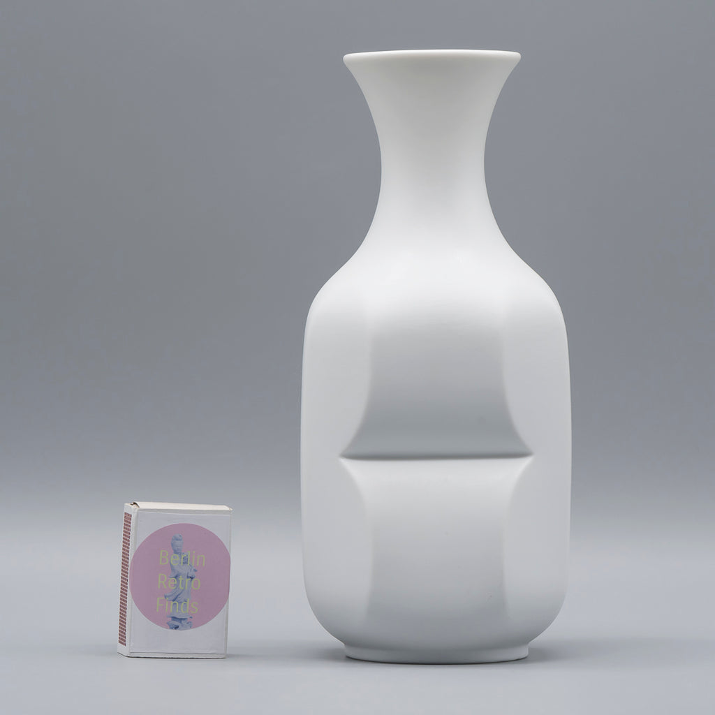 Bisque porcelain vase duo “Archais” – Heinrich Fuchs for Hutschenreuther, 1960s–1970s