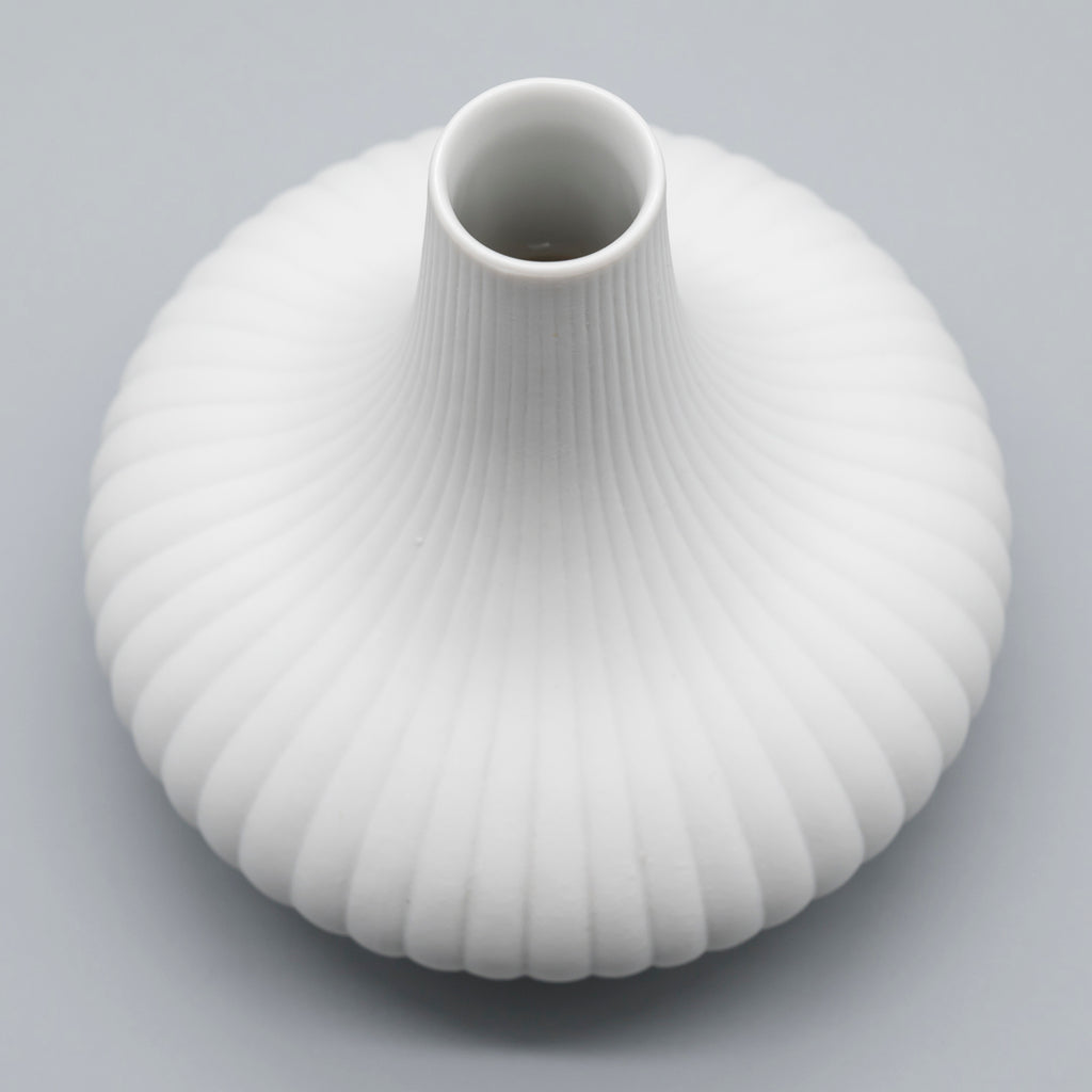 Vintage Bisque Porcelain Vase Duo – Hutschenreuther, 1960s