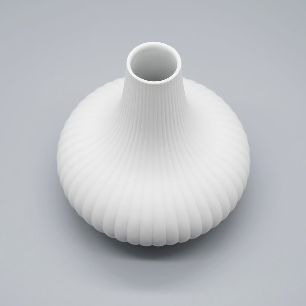 Vintage Bisque Porcelain Vase Duo – Hutschenreuther, 1960s