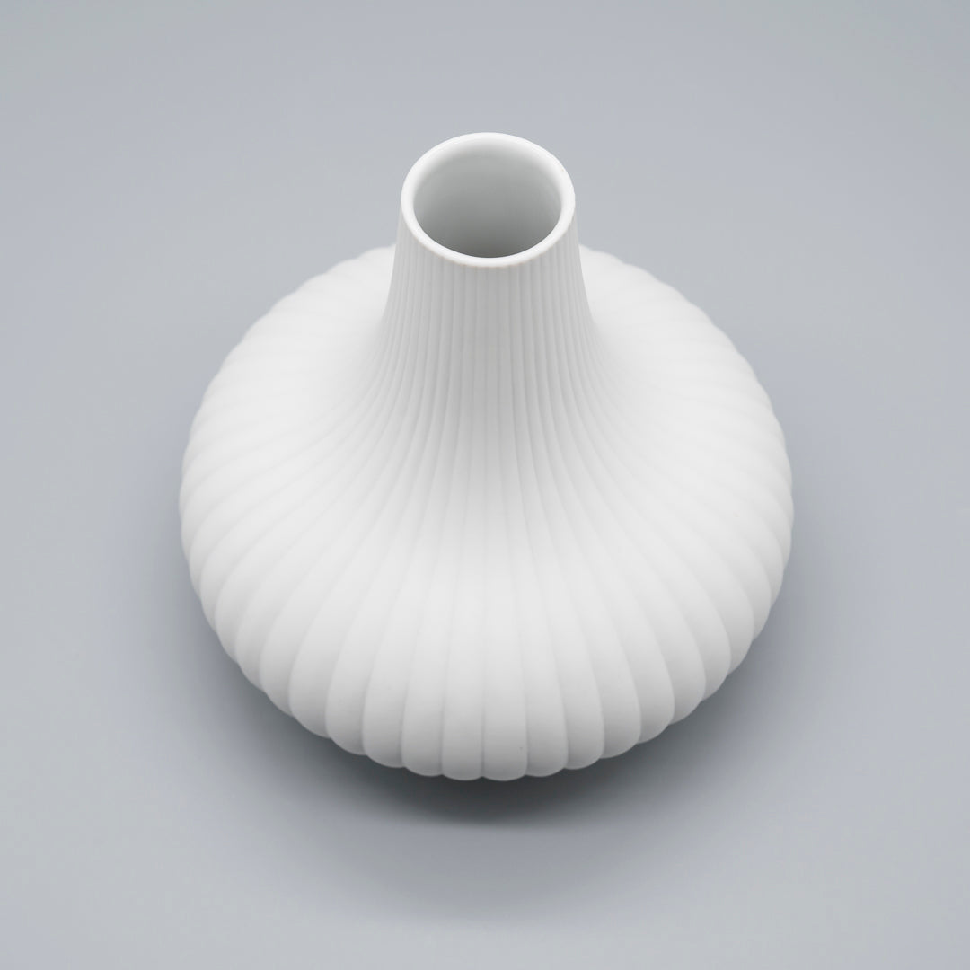 Vintage Bisque Porcelain Vase Duo – Hutschenreuther, 1960s