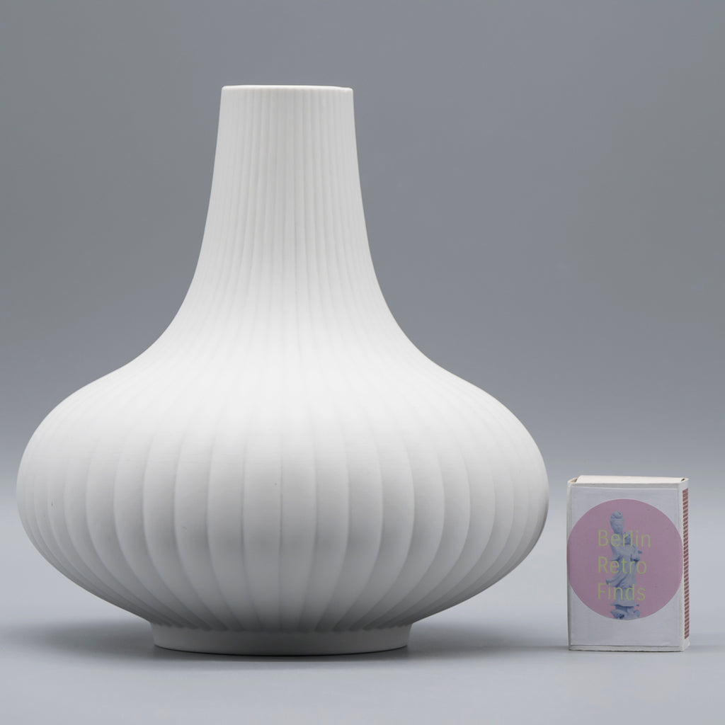 Vintage Bisque Porcelain Vase Duo – Hutschenreuther, 1960s