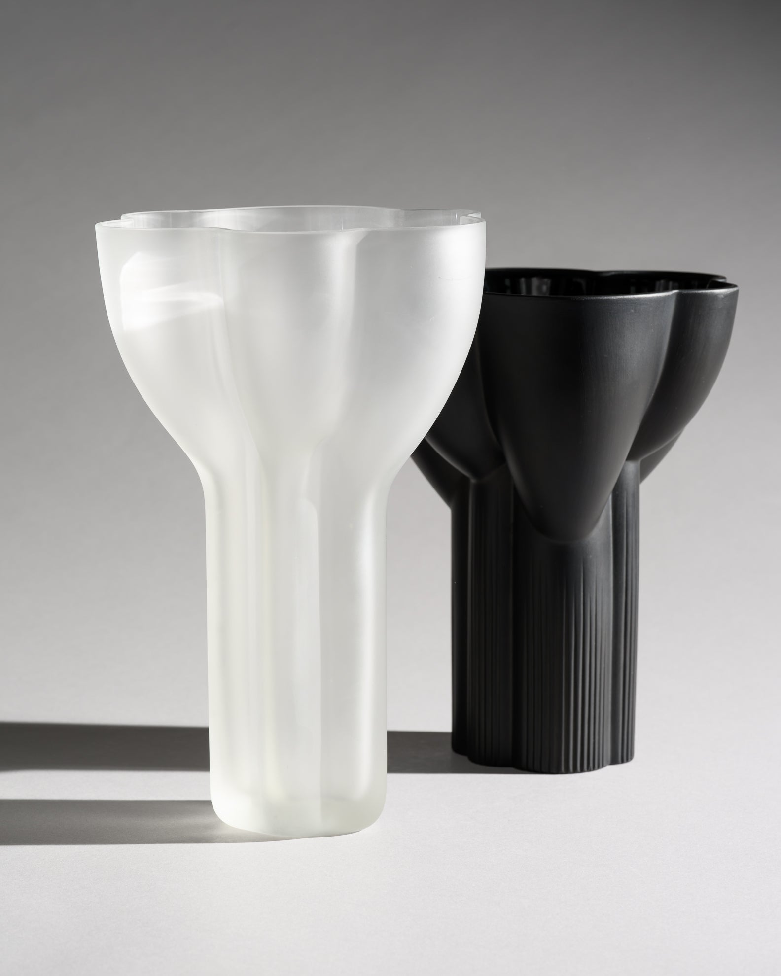 Black & Frosted Glass Vase Duo - Tapio Wirkkala for Rosenthal, 1970s