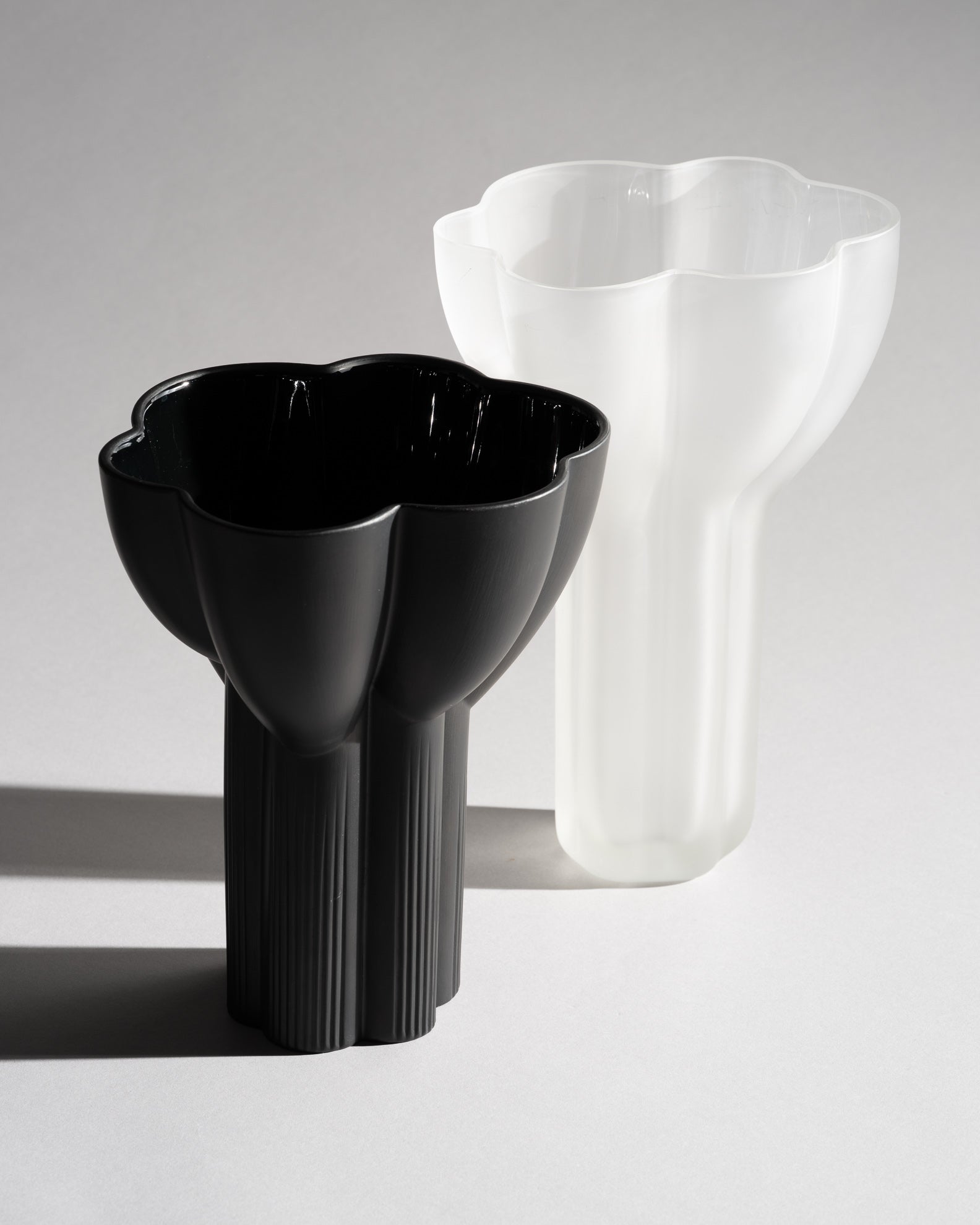 Black & Frosted Glass Vase Duo - Tapio Wirkkala for Rosenthal, 1970s