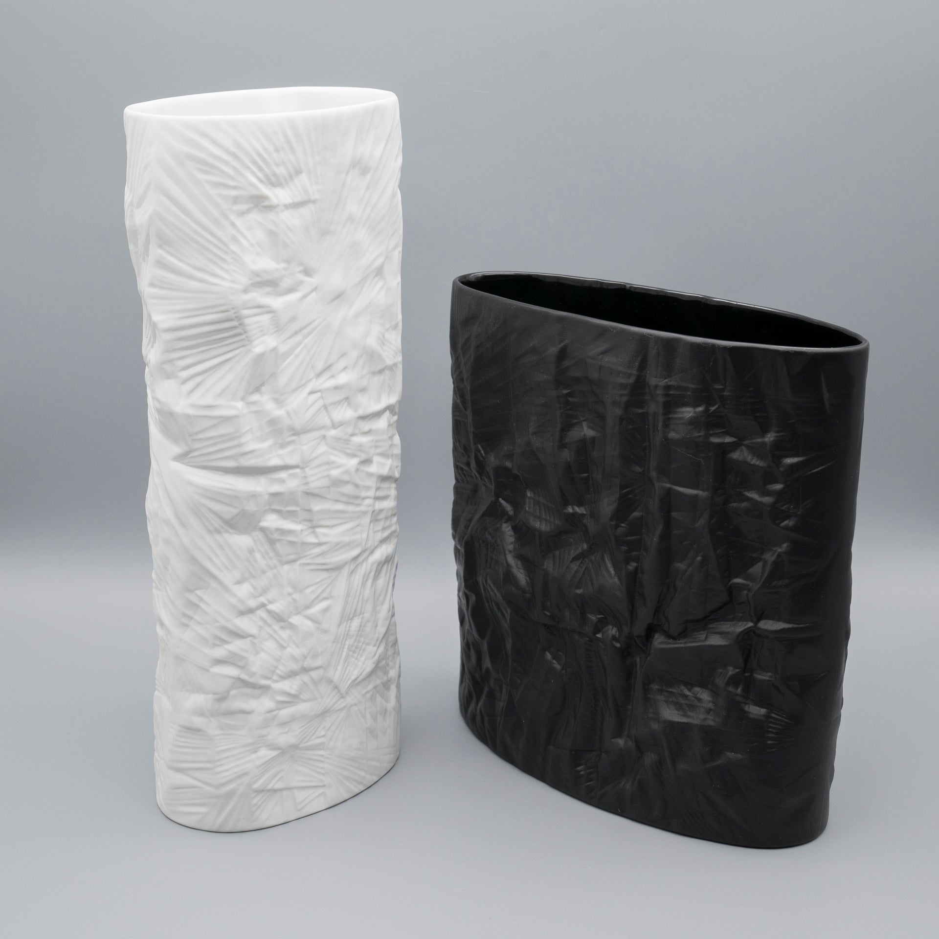 Porcelain Vase Duo “Paper Relief” – Martin Freyer for Rosenthal, 1970s